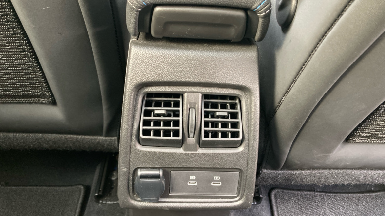 Renault Symbioz 1.6 E-Tech FHEV 145 Iconic Esprit Alpine 5dr Auto Hybrid Estate